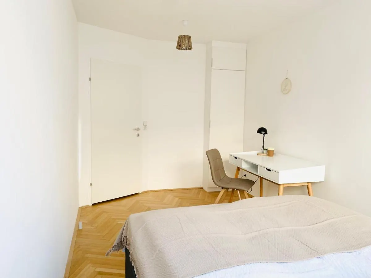 Ruhige Wohnung Im Gasometer Wien *Wifi*U3*Netflix* Apartment